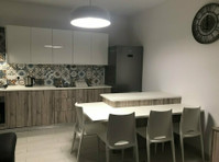 Room for rent - San Gwann (1st August 2024) €350/month - Apartamentos