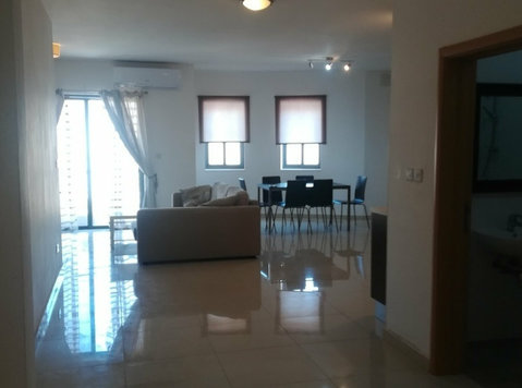San Gwann direct from owner- Large 2 Bedroom Apartment - Διαμερίσματα