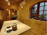 House of Character 3 Bedroom Mosta Malta - Casas