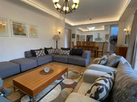 Flatio - all utilities included - Luxury 3 bedrooms villa… - For Rent
