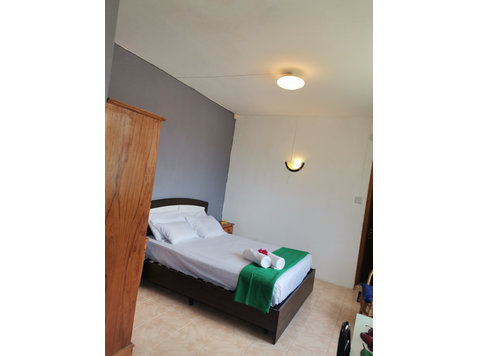 Peaceful 3 bedrooms apartment beach flic en flac - 出租