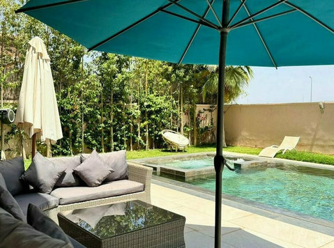 Modern 5 Bedroom Villa with Private Pool for Rent - Nyaralóhelyek