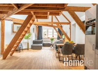 Luxurious Top-Floor Loft with Mezzanine - Apartments