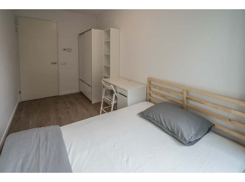 Karel Appelhof - Apartments