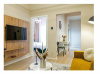 Modern 1 Bedroom Apartment