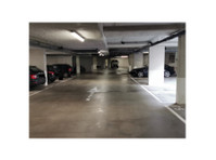 Parking space for rent in Amsterdam (Bos en Lommer) - Miejsce parkingowe