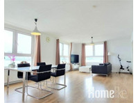 3-room apartment on the Maas in Rotterdam - Căn hộ