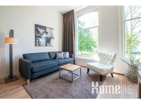 Spacious and elegant one-bedroom apartment - 	
Lägenheter