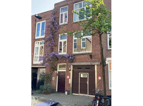 Douwes Dekkerstraat, Utrecht - Apartments