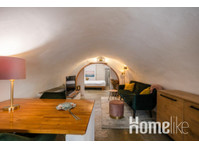 Lovely wharf cellar serviced apartment in a unique spot on… - アパート