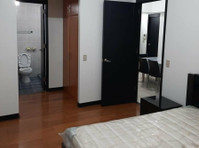 2BR Rent w/balcony Grand Midori Makati P50K fully furnished - Mieszkanie