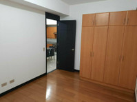2BR Rent w/balcony Grand Midori Makati P50K fully furnished - Wohnungen