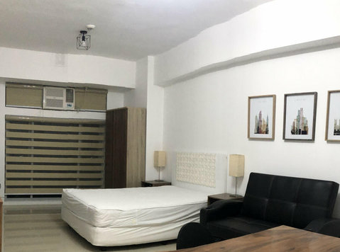 Studio Rent Greenbelt Excelsior Makati P28K fully furnished - Apartamentos
