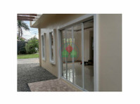Brand New 4-BR House and Lot For Sale in Minglanilla, Cebu - Casas