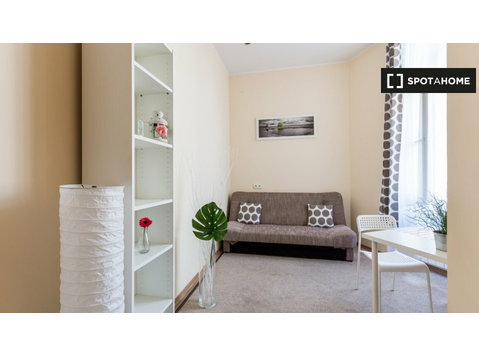Room for rent in 6-bedroom apartment in Poznan - 空室あり