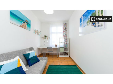 Room for rent in a residence in Poznan - Til Leie