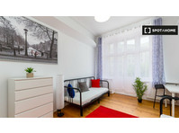 Room for rent in a residence in Poznan - Kiadó