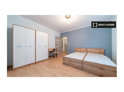 Poznań, Piątkowo'da kiralık 2 yatak odalı daire - Apartman Daireleri
