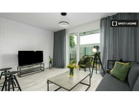 2-bedroom apartment for rent in Stare Miasto, Poznan - Апартаменти
