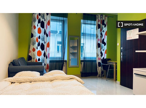 Studio-Apartment zu vermieten in Krakau - Wohnungen