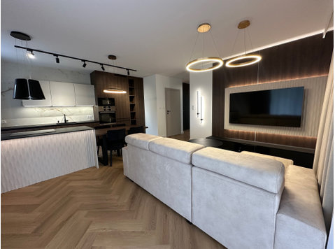3 rooms, high standard, apartment with a terrace - Apartments