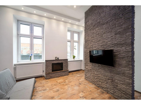 Big 4-rooms apartment  in City Center - Apartments