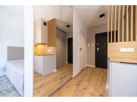 Completely new STUDIO with BED  Piotrkowska 44 - Apartman Daireleri