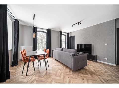 New 2 rooms apartment on Kopernika 15 street - 아파트