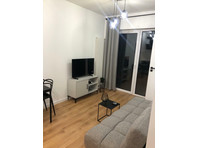 Small 2 rooms apartment in NEW building - Pisos