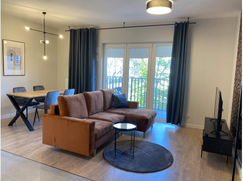 Spacious 3 rooms apartment on Gdanska 147A street - Apartman Daireleri