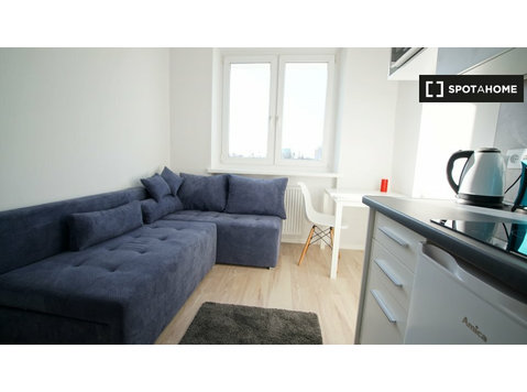 Studio apartment for rent in Stare Miasto, Lodz - Apartamentos