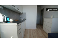 Studio apartment for rent in Stare Miasto, Lodz - Διαμερίσματα