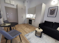 Studio apartment with BED in very Center of ŁÓDŹ - Apartemen