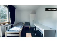 Room for rent in 3-bedroom apartment in Wrocław - เพื่อให้เช่า