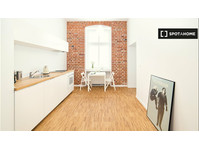 Studio apartment for rent in Wroclaw - شقق