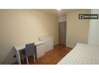 Room for rent in 4-bedroom apartment in Śródmieście, Lublin - Za iznajmljivanje