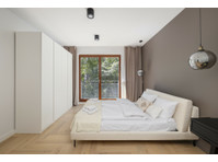 Flatio - all utilities included - ECRU 3-Bedroom Luxurious… - Disewakan