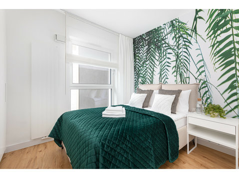 Luxurious Port Praski 1-Bedroom Apartment - Аренда