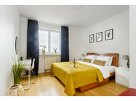 Flatio - all utilities included - Spacious apartment with 3… - Vuokralle