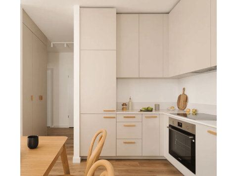 BRAND NEW 2-room apartment / pet friendly - Căn hộ