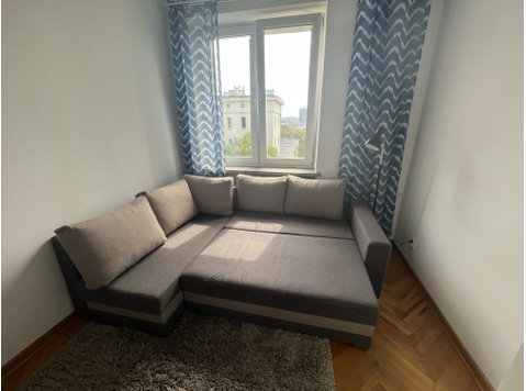 ERASMUS WELCOME 3-bedrooms + separate kitchen, City Center… - Byty