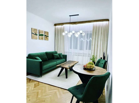 HIGH STANDARD MODERN 2-room apartment in the CITY CENTER - شقق