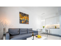MODERN 2 rooms apartment- Kolejowa Street – Wola, Warsaw-… - Apartman Daireleri