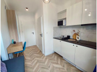 MODERN & COZY studio flat in OCHOTA close to WEST RAILWAY…