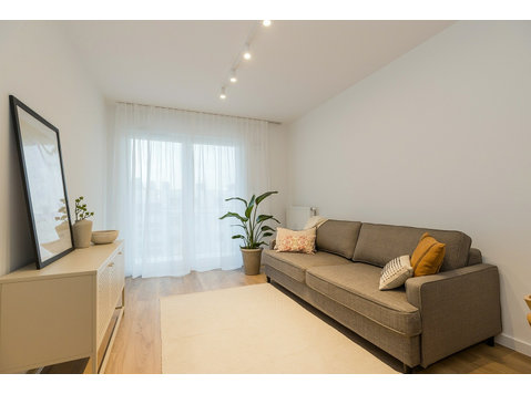 NEW 2-room apartment near SWPS UNIVERSITY/ PRAGA DISTRICT - Apartments