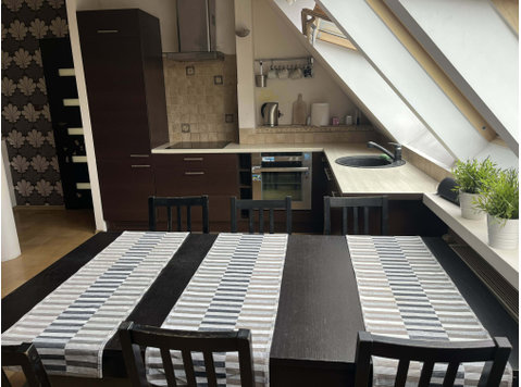 SPACIOUS 3-room apartment at street Opaczewska, near Park… - Căn hộ