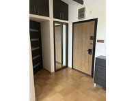 SPACIOUS 3-room apartment at street Opaczewska, near Park… - Apartman Daireleri