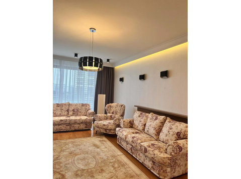 SPACIOUS HIGH STANDARD apartment in the CITY CENTER - شقق
