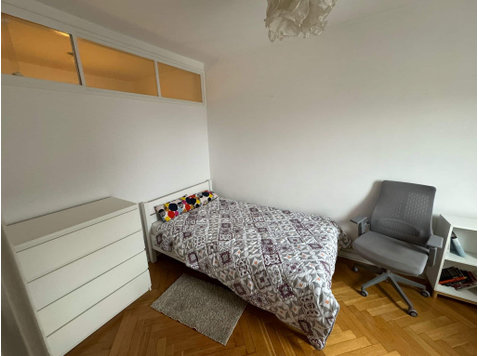 Spacious 38m2 apartment Plac Bankowy - Apartments