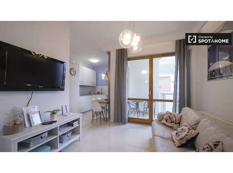 Apartamento de 1 quarto para alugar em Zaspa-Rozstaje,… - Apartamentos